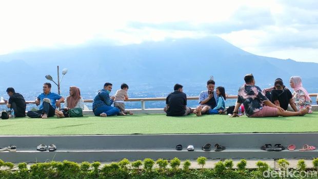 Kafe di Garut.