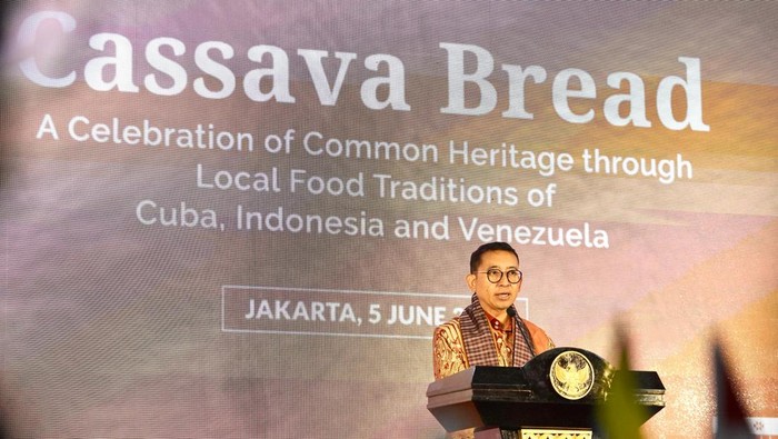 Menteri Kebudayaan Fadli Zon