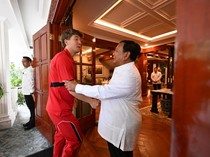 Pemain Timnas Indonesia Dihadiahi Jam Tangan Rolex dari Prabowo