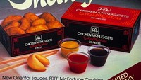 Begitu juga dengan menu McNugget yang jadi camilan favorit di resto ini. Salah satu menu ikonik dari tahun 1980an ada nugget Shanghai dengan saus oriental. Foto: Site News