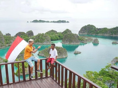 Selebritas perlihatkan keindahan Raja Ampat