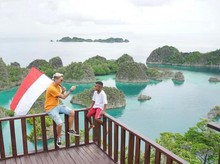 Save Raja Ampat! Denny Sumargo hingga Angela Gilsha Bagikan Keindahannya Save Raja Ampat! Denny Sumargo hingga Angela Gilsha Bagikan Keindahannya