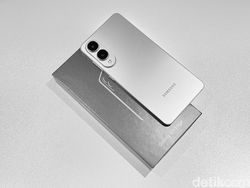 Unboxing Samsung Galaxy S25 Edge; Bodi Tipis Punya Kamera 200 MP