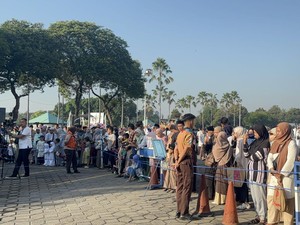 Sapi Prabowo Jadi Wisata Kurban di Masjid Al Akbar Surabaya