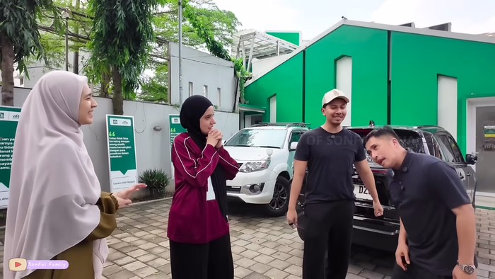 Sapi Kurban Sonny Septiap dan Fairuz A. Rafiq