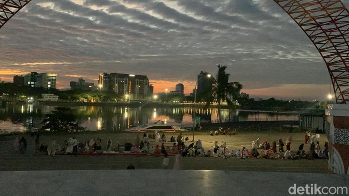 Jadwal imsak wilayah Makassar dan sekitarnya, 4 Maret 2026.