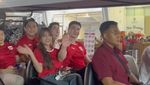 Makin Lengket! Verrell Bramasta dan Fuji Nonton Bareng Indonesia Vs China