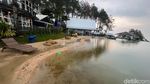 Menikmati Wisata Pantai dengan Pemandangan Gunung Arjuno Welirang