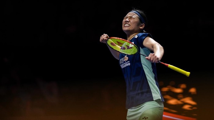 JAKARTA, INDONESIA - JUNE 07: An Se Young of Korea celebrates the victory in the Womens Singles Semi Finals match against Akane Yamaguchi of Japan during day five of the KAPAL API Indonesia Open at Istora Senayan on June 07, 2025 in Jakarta, Indonesia. (Photo by Shi Tang/Getty Images)
