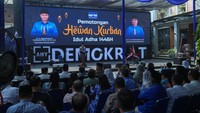 Distribusi daging kurban akan difokuskan kepada warga sekitar kantor DPP Partai Demokrat dan sejumlah titik lain yang sudah ditentukan oleh panitia.