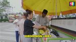 Ayu Ting Ting Bantu UMKM, Jualan Lemon di Pinggir Jalan