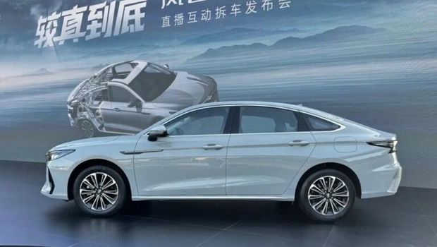 Chery Fulwin A8.