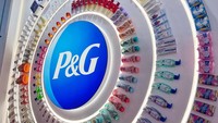 P&G menghadapi tekanan akibat tarif impor yang diberlakukan oleh Presiden AS Donald Trump. Kebijakan tersebut mendorong biaya produksi naik dan memaksa perusahaan menaikkan harga jual produk. (VCG via Getty Images/VCG)