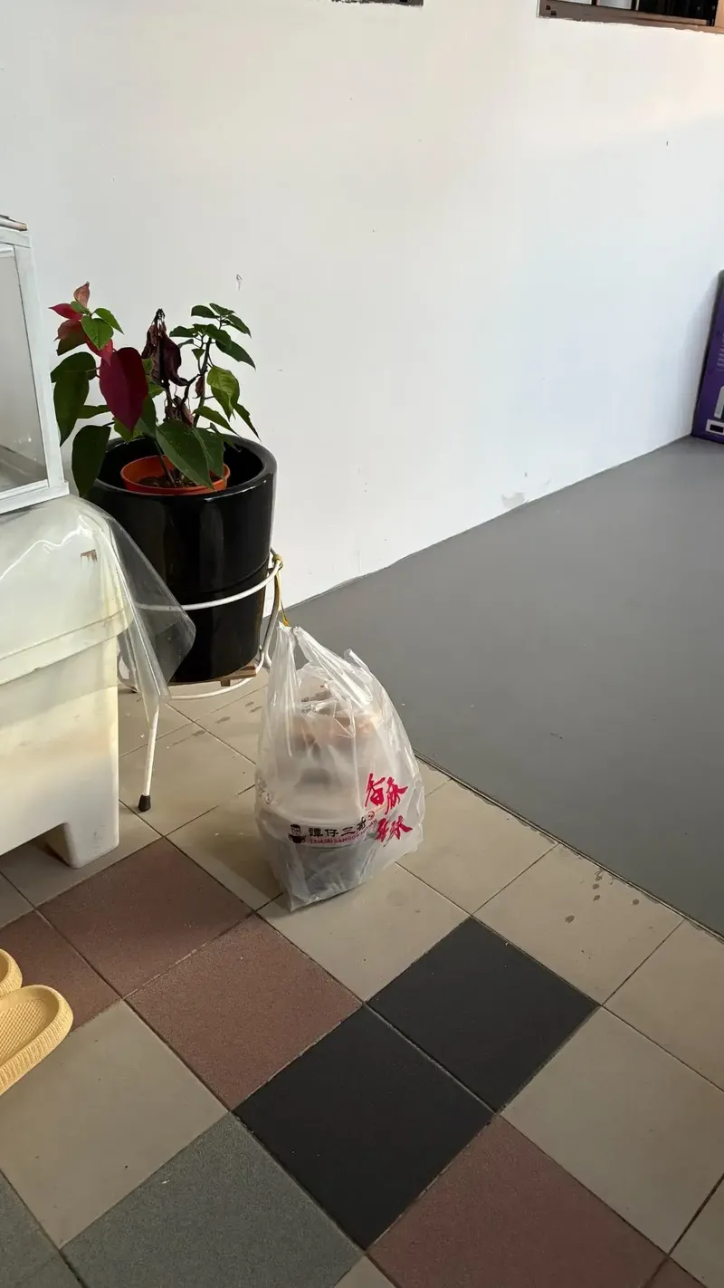 Geger! Pria Lapor Polisi Gegara Dapat Kiriman Makanan Misterius