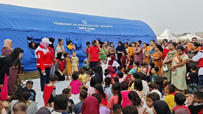 Gubernur Jakarta, Pramono Anung, memerintahkan seluruh jajaran untuk mengambil langkah responsif, terutama kebutuhan dasar para korban dan penanganan darurat. (dok Istimewa)