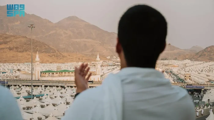 Jemaah haji saat wukuf di Arafah, 5 Juni 2025.