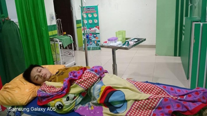 Korban pengeroyokan yang kini dalam kondisi lumpuh.