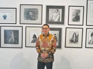 Menbud Puji Karya Guntur Soekarnoputra di Pameran Gelegar Foto Nusantara