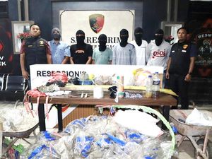 6 Remaja di Tulungagung Diamankan gegara Terbangkan Balon Udara Liar