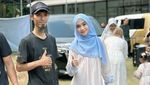 Ria Ricis dan Moana Saksikan Proses Penyembelihan Kurban Sapi Miliknya