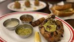 Viral di Gading Serpong! Ayam Afrika Gurih Disajikan dengan Pisang Bakar