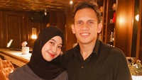 thankyou for everything, syg, jawab Adiba Khanza dalam kolom komentar di Instagram Egy Maulana. Foto: instagram Ummi Pipik dan Egy Maulana