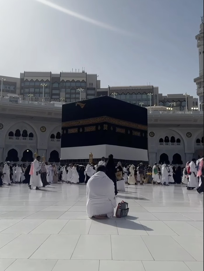 Afgan Afgan ibadah haji.