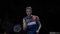 Pertandingan ini menjadi sorotan karena mempertemukan dua pemain top dunia, yakni peringkat 2 dan 3 dalam daftar BWF terbaru.