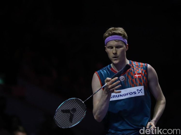 Duel Kelas Dunia, Antonsen Melaju ke Final Indonesia Open 2025