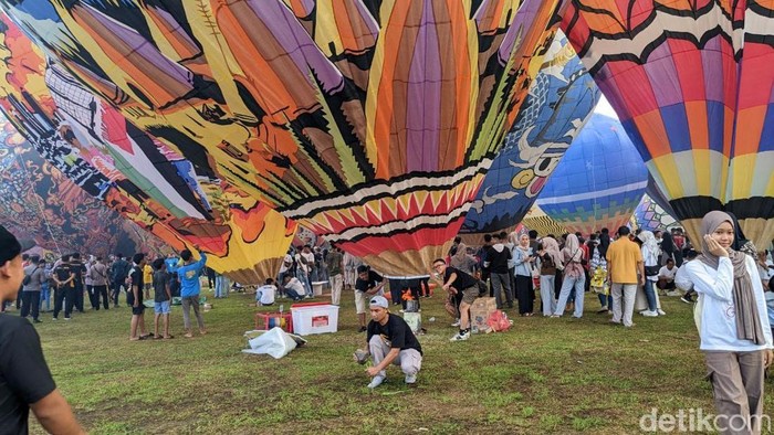 Festival balon udara di Tulungagung Festival balon udara di Tulungagung