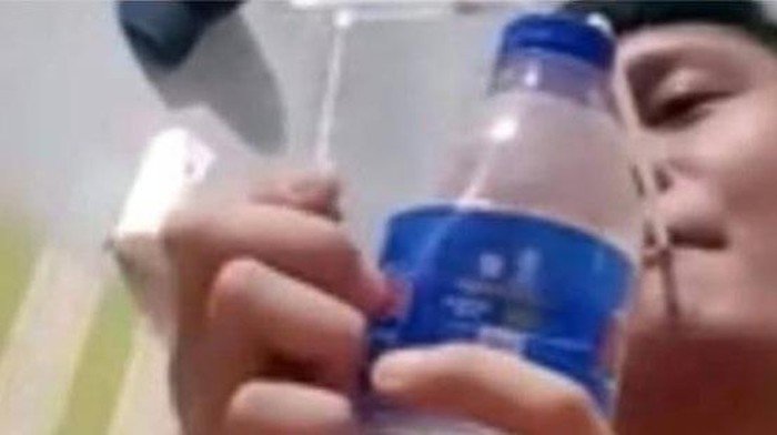 Foto napikonsumsi sabu di Lapas Sukanumi viral di media sosial
