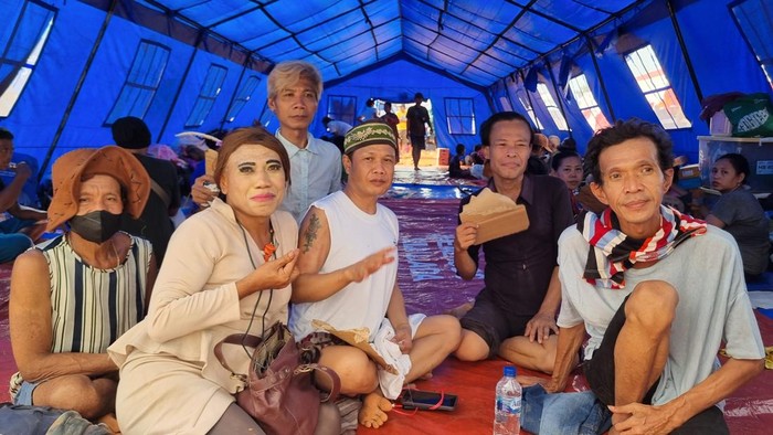 Kelompok waria ikut jadi korban kebakaran di Penjaringan (Taufik/detikcom)