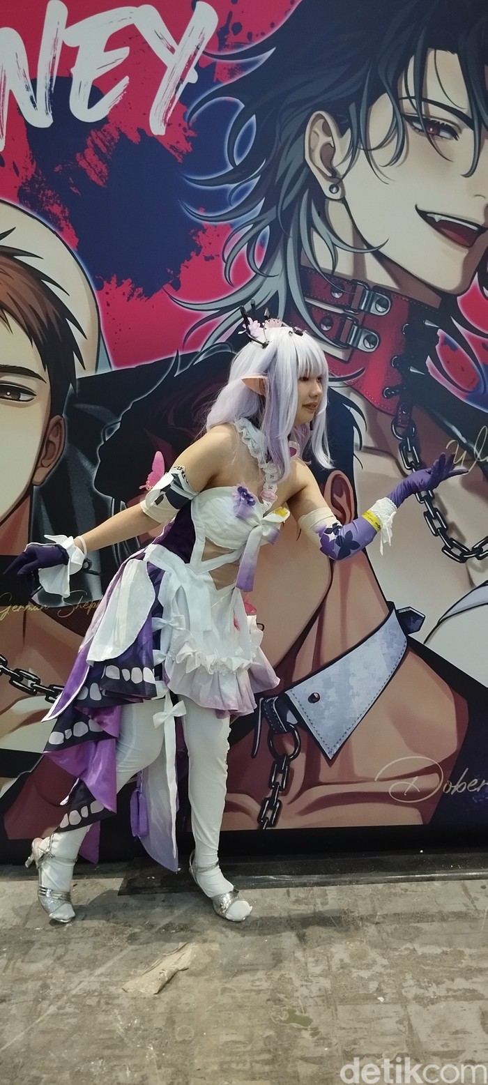 Kerennya Cosplayer Ramaikan AFA ID 2025: Sewa hingga Beli Baju Jutaan Rupiah