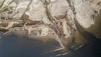 Badan Lingkungan Hidup (EA) mengatakan tingkat penyimpanan waduk di Inggris barat laut - rumah bagi Lake District yang indah serta kota Manchester dan Liverpool - lebih rendah daripada pada waktu yang sama pada tahun-tahun kekeringan 1984, 1995, dan 2022. Foto: REUTERS/Phil Noble
