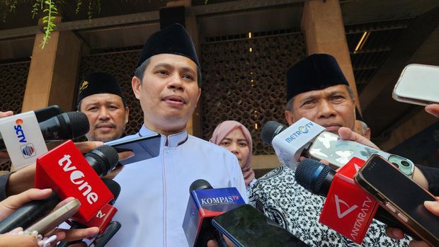 Masjid Istiqlal menggelar makan bergizi bareng 2.000 anak yatim dari sapi kurban Presiden Prabowo Subianto dan Wapres Gibran Rakabuming.