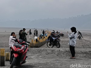 Wisatawan Diminta Tidak Naik Motor Matic ke Bromo, Kenapa?