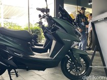 Pakai Motor Listrik vs Isi Pertalite, Ini Perbandingan Biayanya Selama Setahun!