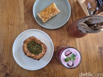 Mencicipi Roti Prancis Klasik Kafe Nicholas Saputra di Ubud
