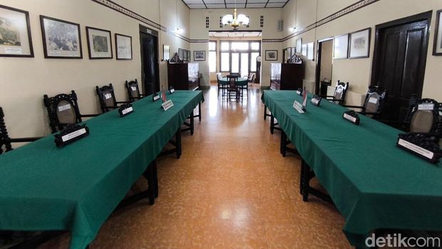 Suasana Gedung Perundingan Linggarjati Kuningan