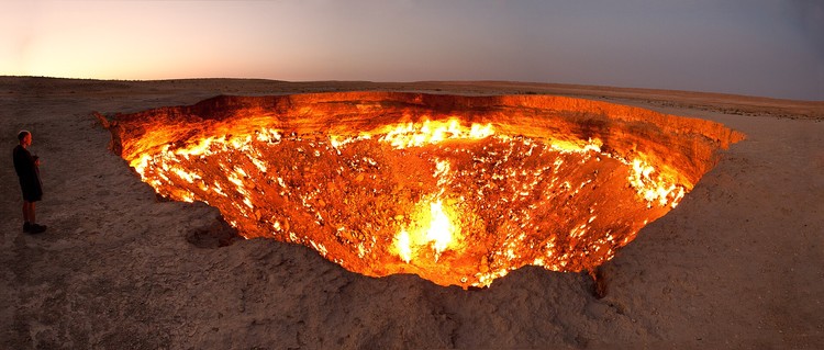 10 Tempat Paling Mengerikan di Bumi, Salah Satunya The Door to Hell Kalau kalian punya kesempatan, apakah berkenan datang ke tempat-tempat paling mengerikan di Bumi? Seperti tempat-tempat berikut ini.