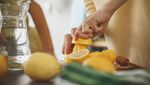 Dapur Bersih Tanpa Bahan Kimia, Manfaatkan Lemon untuk 10 Hal Ini