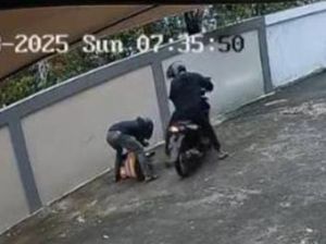 Viral Perempuan di Batam Dijambret hingga Tersungkur