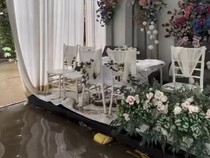 Akad Nikah di Mojokerto Terpaksa Dipindah gegara Banjir Luapan Sungai