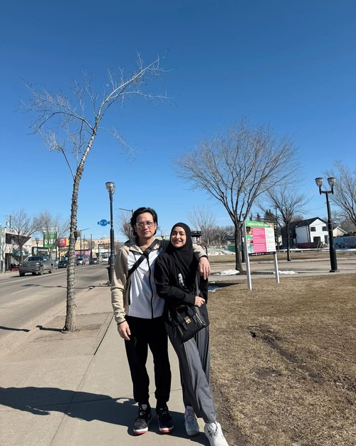 Cindy Fatikasari & Tengku Firmansyah