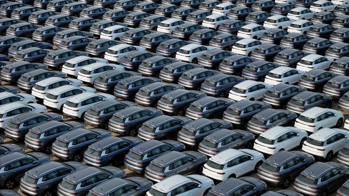 Ilustrasi Mobil China.
