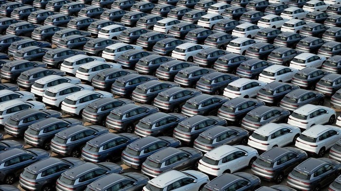 Ilustrasi Mobil China.