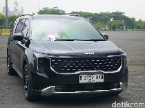 KIA Carnival Premiere: MPV Mewah Nyaman dan Canggih, Emang Bisa Tantang Alphard?