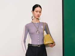Foto: Koleksi Tory Burch Resort 2026, Eksperimen Workwear Vintage Jepang