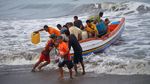 Nelayan Kembali Melaut Pasca Libur Idul Adha di Padang
