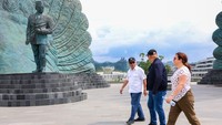 Saroj Kumar Jha menyampaikan apresiasi terhadap perencanaan dan pelaksanaan pembangunan IKN yang mengedepankan keseimbangan antara infrastruktur (gray infrastructure) dan kelestarian lingkungan (green infrastructure). Ini sangat indah. Foto: Dok. Otorita IKN